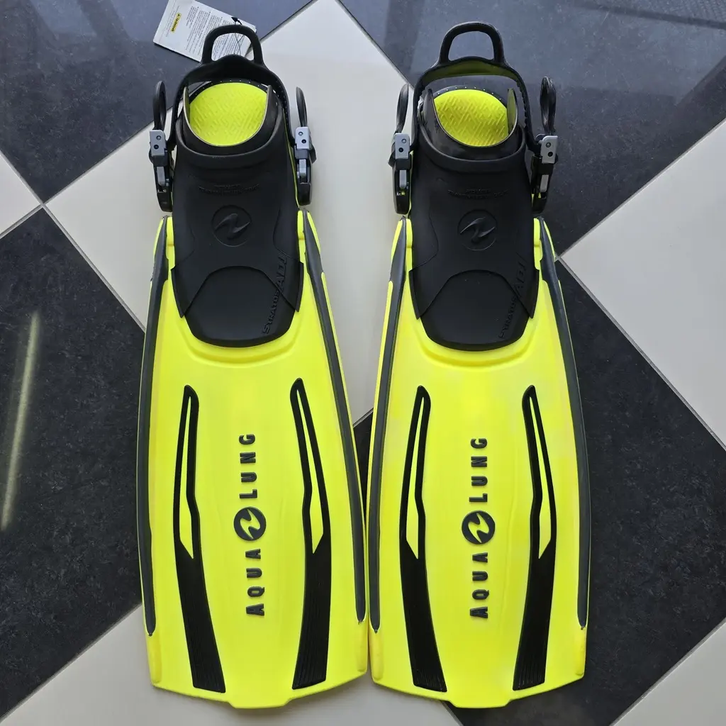 [002079] Aqua lung Fins stratos FINS YeLLow ( regular ).webp